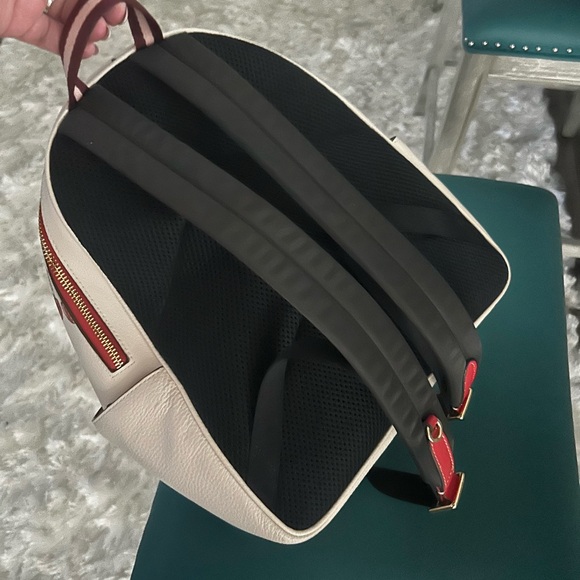 Coach heart cherries court backpack EUC - Picture 6 of 10